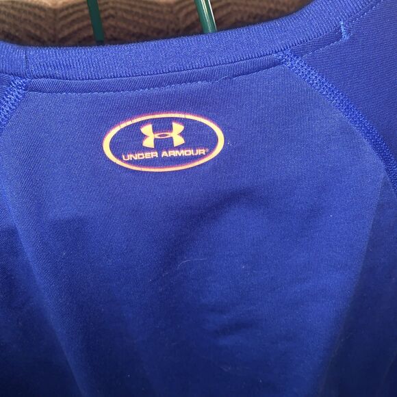 Men’s Size medium Under Armour T-shirt - Picture 4 of 4